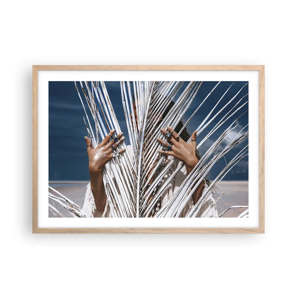 Poszter világos tölgy keretben - Sámán asszonya? - 70x50 cm