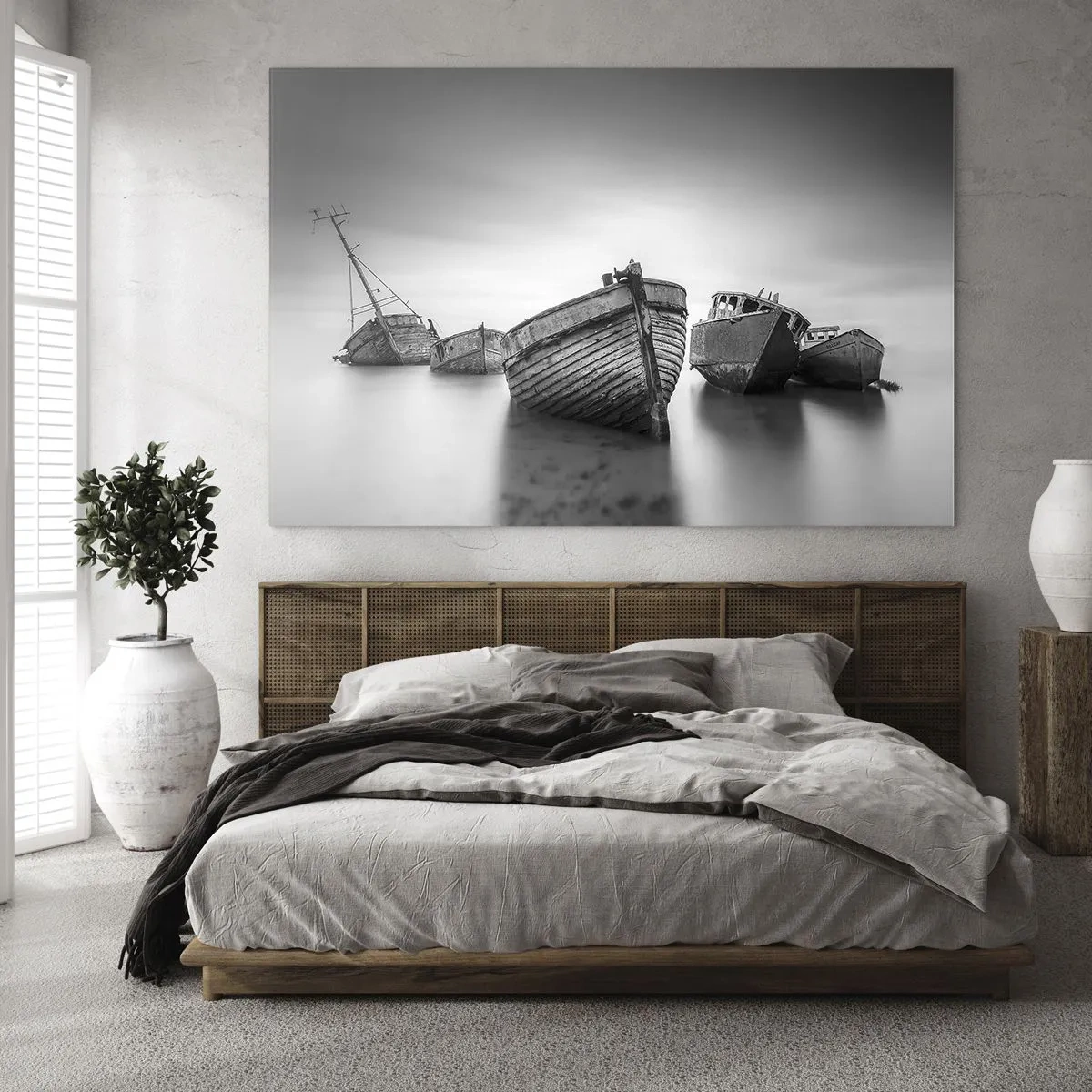 Üveg kép - Elhagyott hajók nyugodt vízen, fekete-fehérben - 70x50cm - Csak emlékek... - Modern fali dekoráció nappalihoz és hálószobához ARTTOR