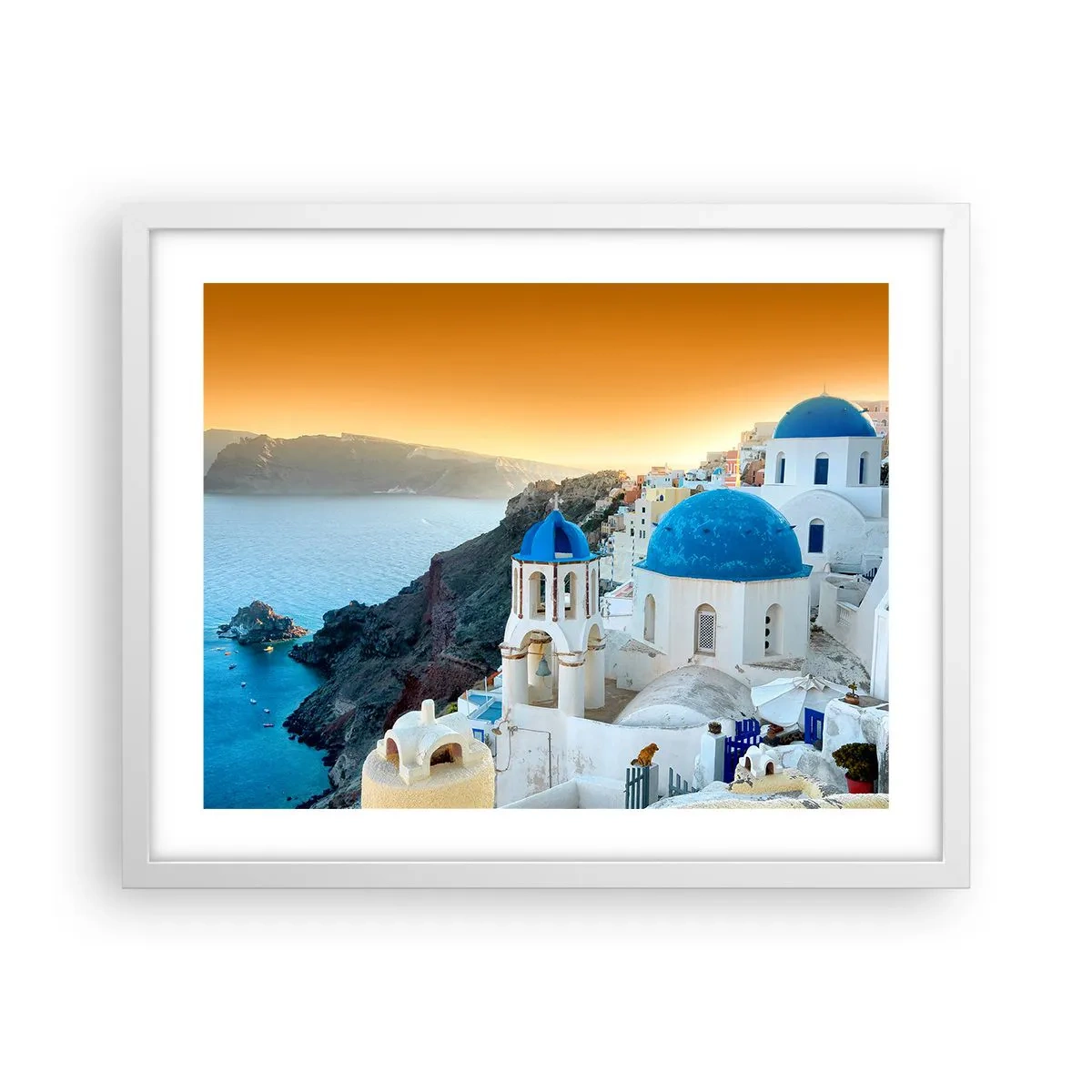 Poszter fekete keretben - Santorini – rásimulva a sziklákra - 50x40 cm