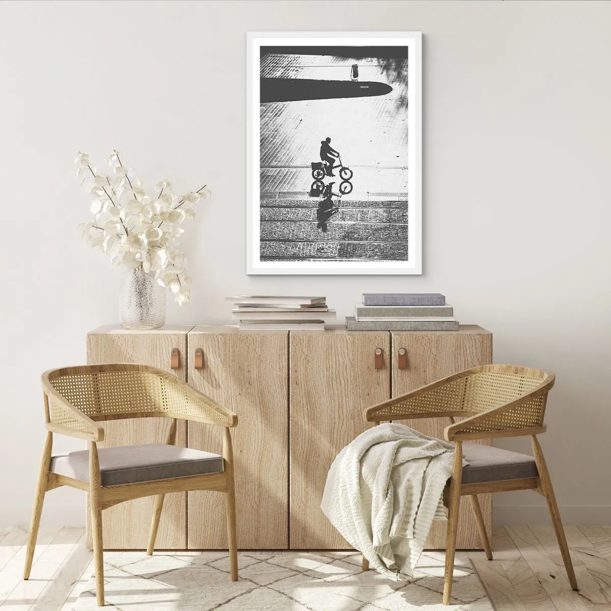 Poszter fekete keretben - Előre, a városon keresztül - 70x100 cm