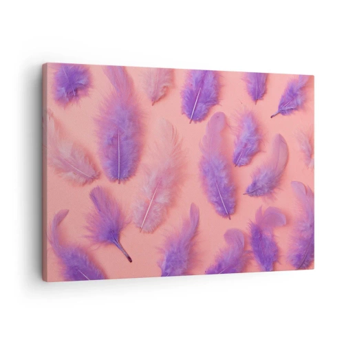 Vászonkép - Lila és rózsaszín tollak pasztell háttéren - 70x50cm - A vágy lila madara - Modern fali dekoráció nappalihoz és hálószobához ARTTOR