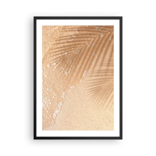Poszter fehér keretben - Pálmalevelek árnyéka a tengerpart aranyló homokján - 50x70cm - A forró nyár árnyéka - Modern fali dekoráció nappalihoz és hálószobához ARTTOR