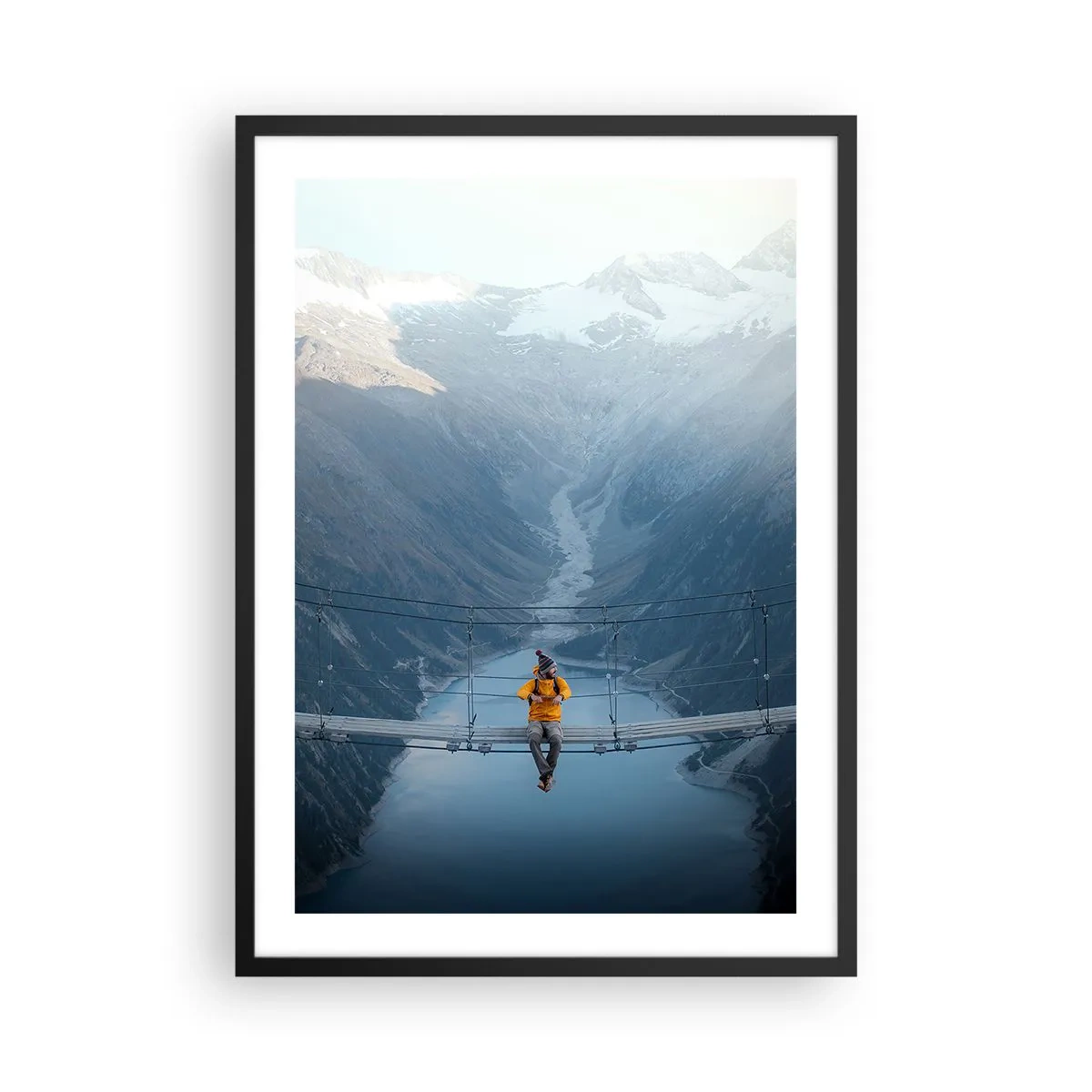 Poszter fehér keretben - Elragadtatott a felfüggesztésben - 50x70 cm