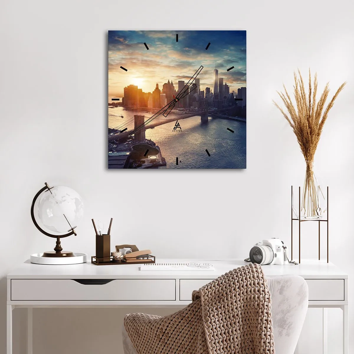 Falióra, Óra - Nyugati kultúra emlékműve - 40x40 cm