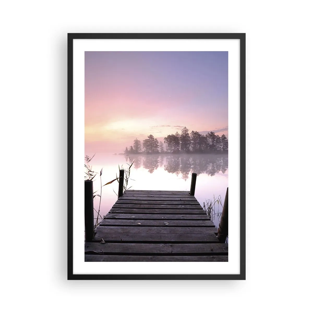 Poszter fehér keretben - Pasztellszínű tóparti móló reggel - 50x70cm - A lila ködből... - Modern fali dekoráció nappalihoz és hálószobához ARTTOR