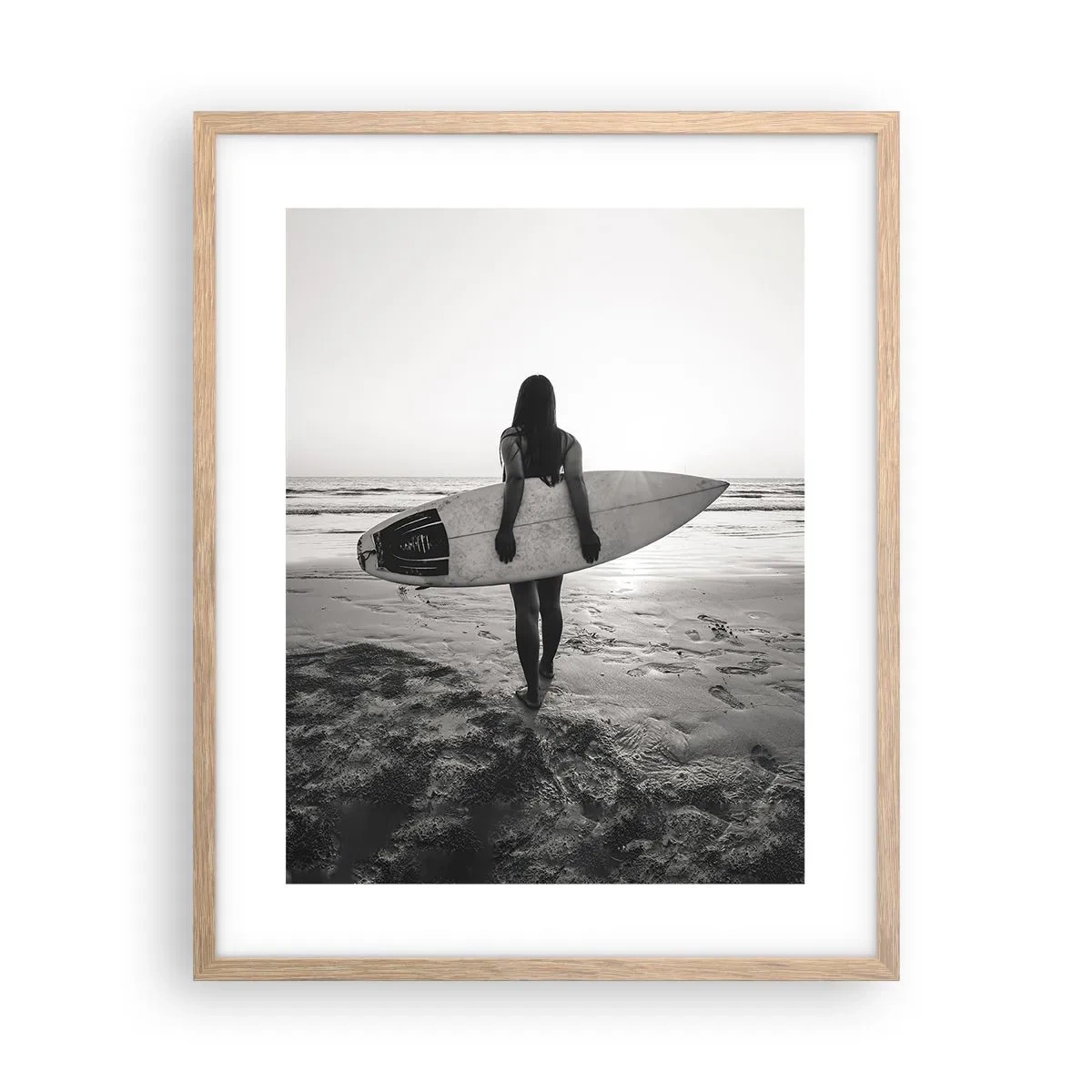 Poszter világos tölgy keretben - Tengeri hullámok lánya - 40x50 cm