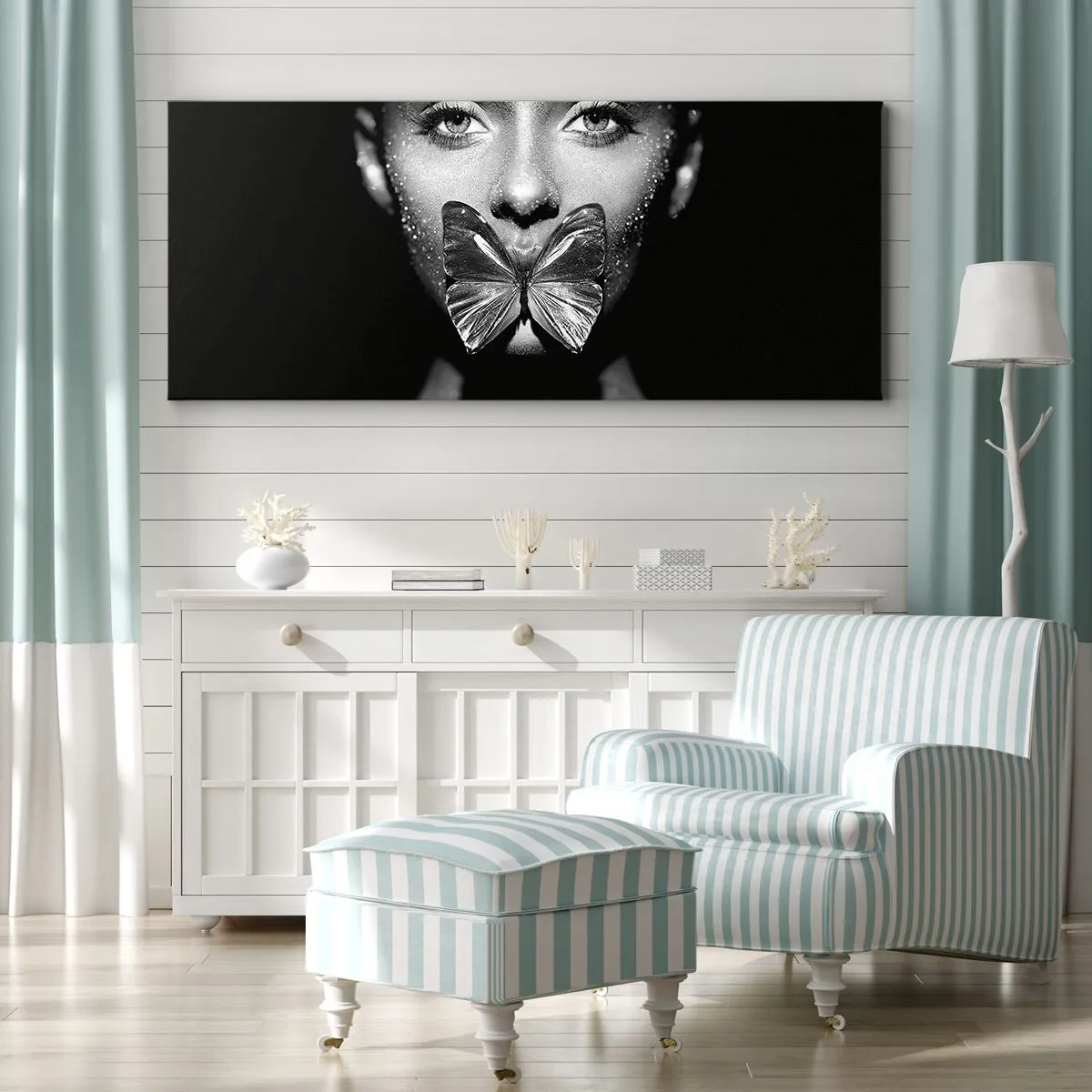 Vászonkép - Pillangó csókja - 120x50 cm