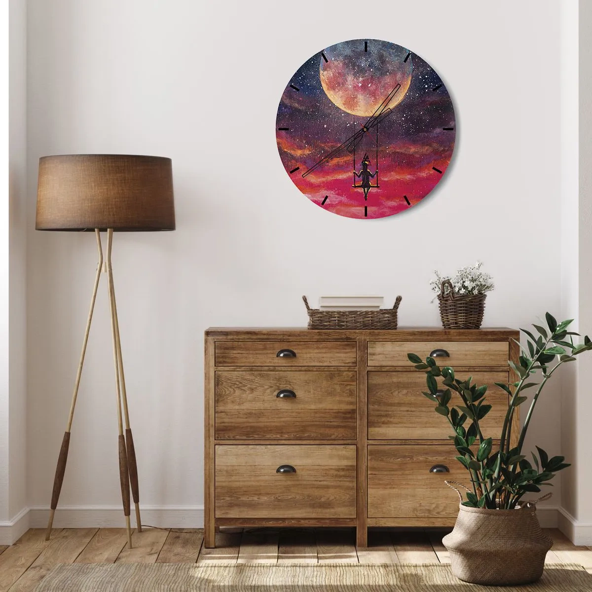 Falióra, Óra - Egy lány egy hintán lebeg a hold alatt - 30x30cm - Álmodozva - Modern fali dekoráció nappalihoz, konyhához és hálószobához ARTTOR