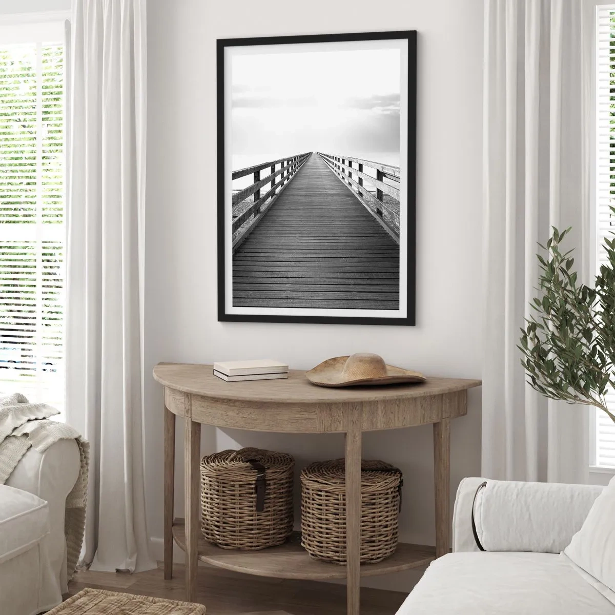 Poszter fehér keretben - Egy fekete-fehér híd, amely a végtelenbe vezet - 50x70cm - A messzeségbe... - Modern fali dekoráció nappalihoz és hálószobához ARTTOR
