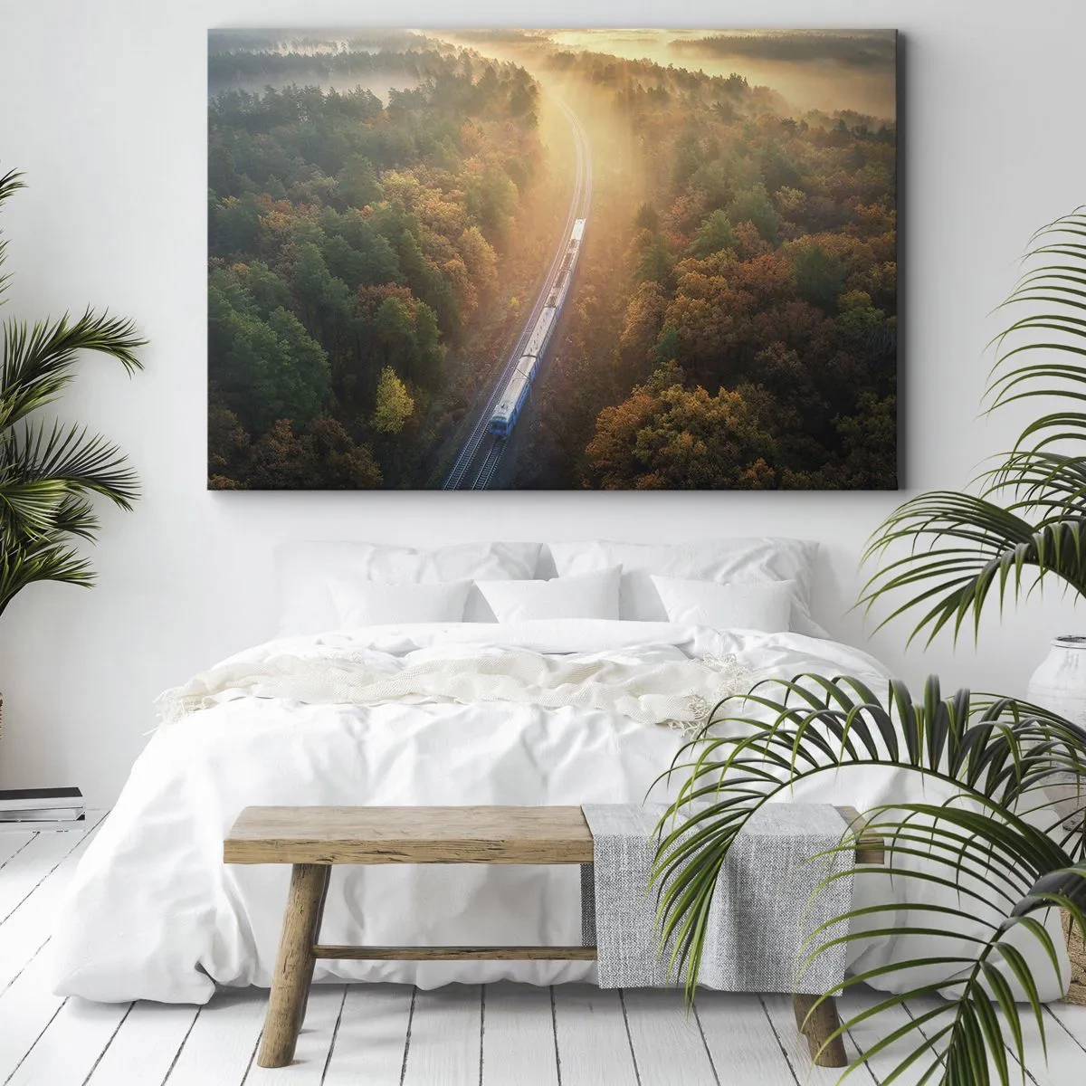 Vászonkép - Egy vonat az őszi erdőben hajnalban - 70x50cm - Őszi utazás - Modern fali dekoráció nappalihoz és hálószobához ARTTOR