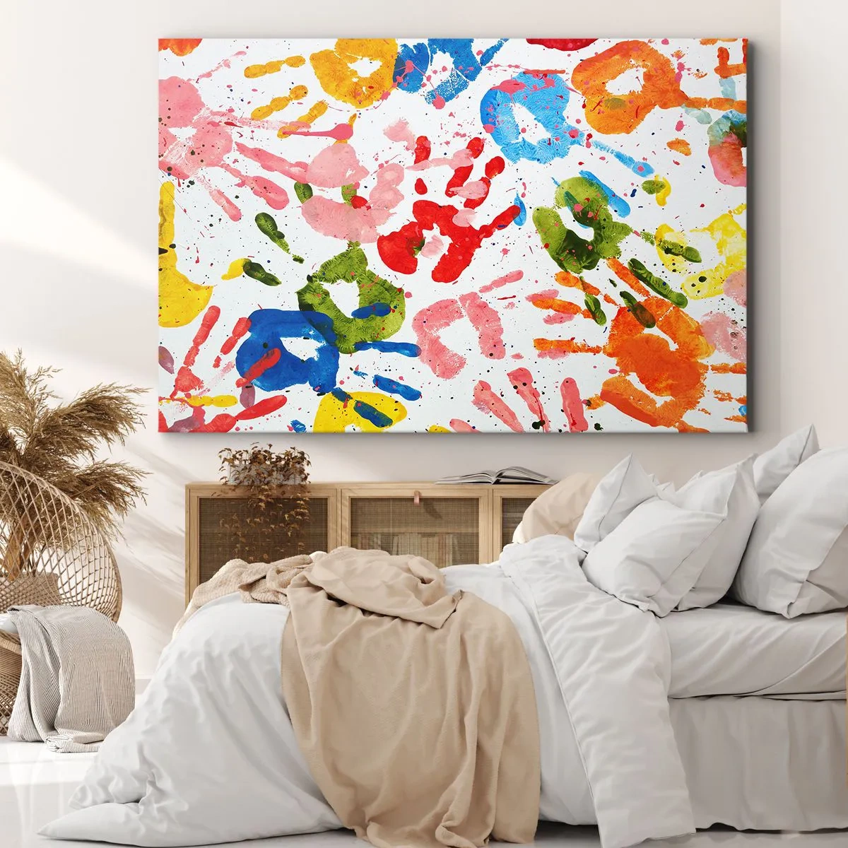 Vászonkép - Színes kéznyomatok fehér alapon - 70x50cm - Kövesd a nyomokat - Modern fali dekoráció nappalihoz és hálószobához ARTTOR
