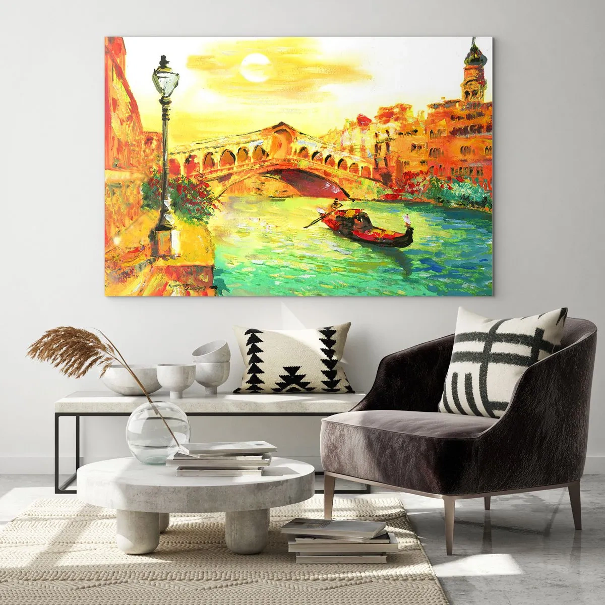 Üveg kép - Csatorna gondolával és híddal a lenyugvó nap sugaraiban - 70x50cm - A szerelmesek zarándok útja - Modern fali dekoráció nappalihoz és hálószobához ARTTOR