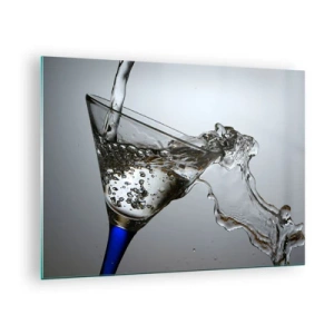 Üveg kép - Víz fröccsen egy martini pohárba - 70x50cm - Kristályvíz kristályüvegben - Modern fali dekoráció nappalihoz és hálószobához ARTTOR