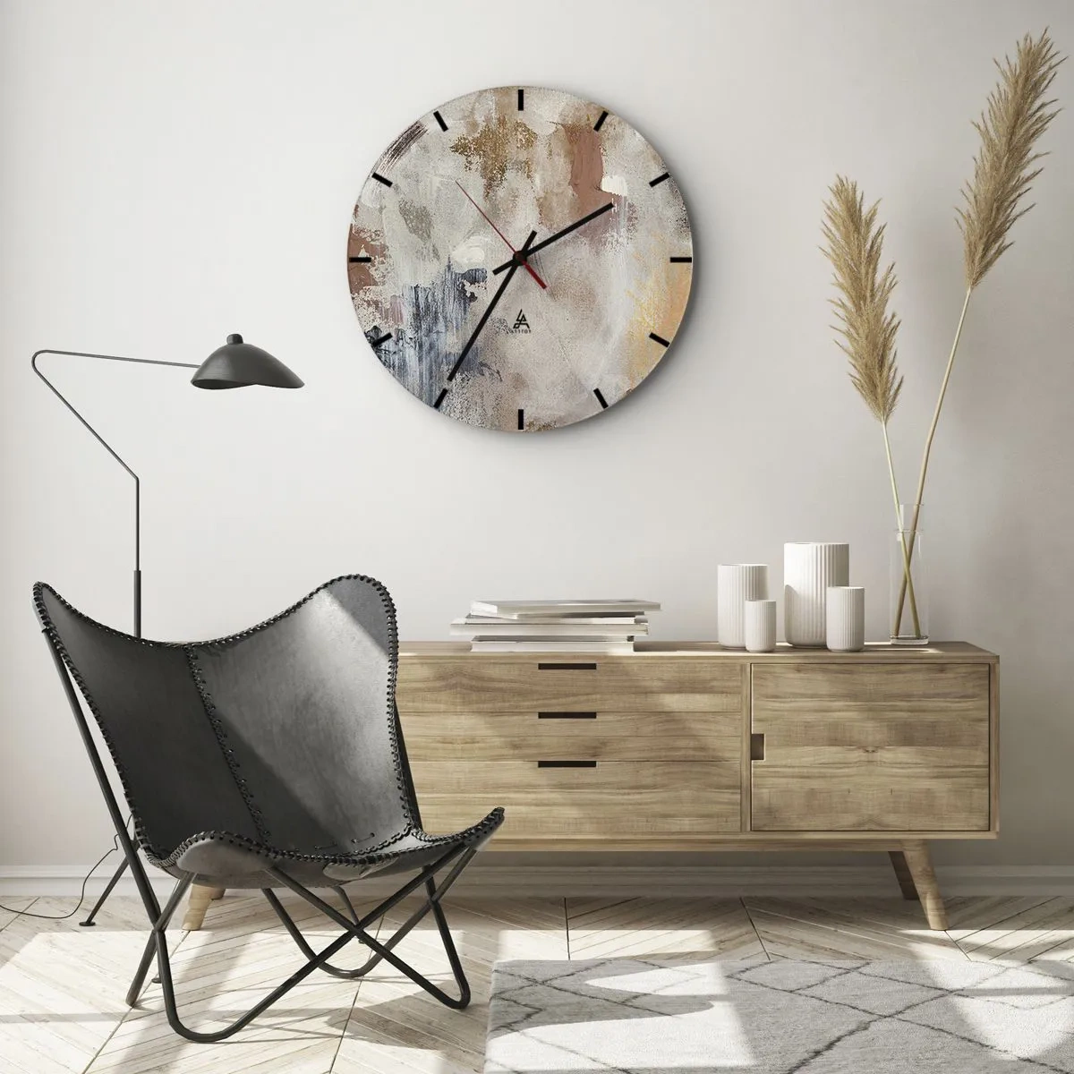 Falióra, Óra - Bézs és barna absztrakció finom ecsetvonásokkal - 30x30cm - Ködös absztrakció - Modern fali dekoráció nappalihoz, konyhához és hálószobához ARTTOR