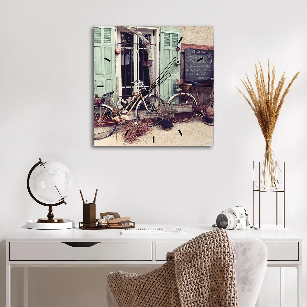 Falióra, Óra - Éljen a tartomány - 30x30 cm