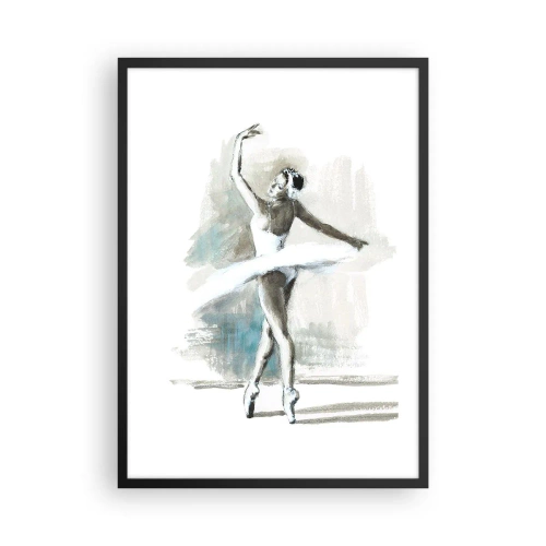 Poszter fehér keretben - Egy fehér ruhás balett-táncos előadása - 50x70cm - Hattyúvá varázsolva - Modern fali dekoráció nappalihoz és hálószobához ARTTOR