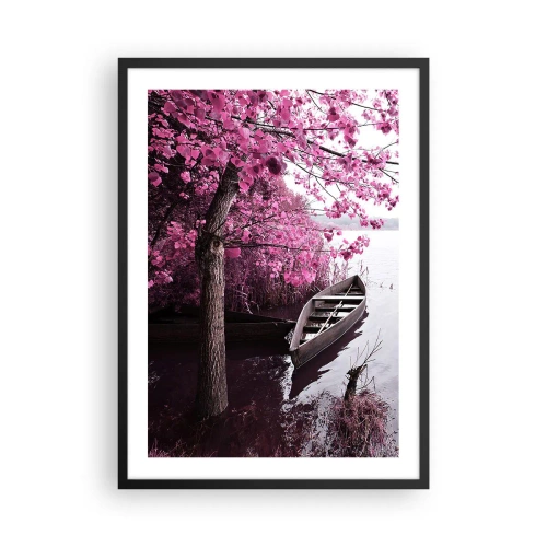 Poszter fehér keretben - Egy hajó a tó partján egy fa alatt, virágzó levelekkel - 50x70cm - Rózsaszín csendben - Modern fali dekoráció nappalihoz és hálószobához ARTTOR