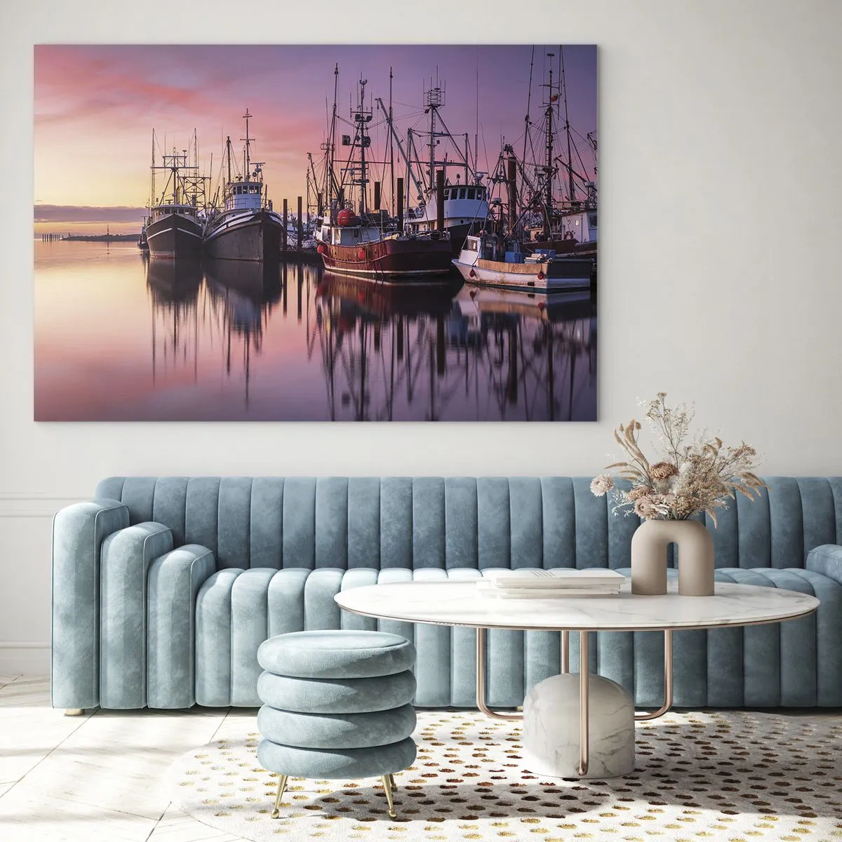 Üveg kép - Halászhajók naplementekor egy csendes kikötőben - 70x50cm - Másnap előtt - Modern fali dekoráció nappalihoz és hálószobához ARTTOR