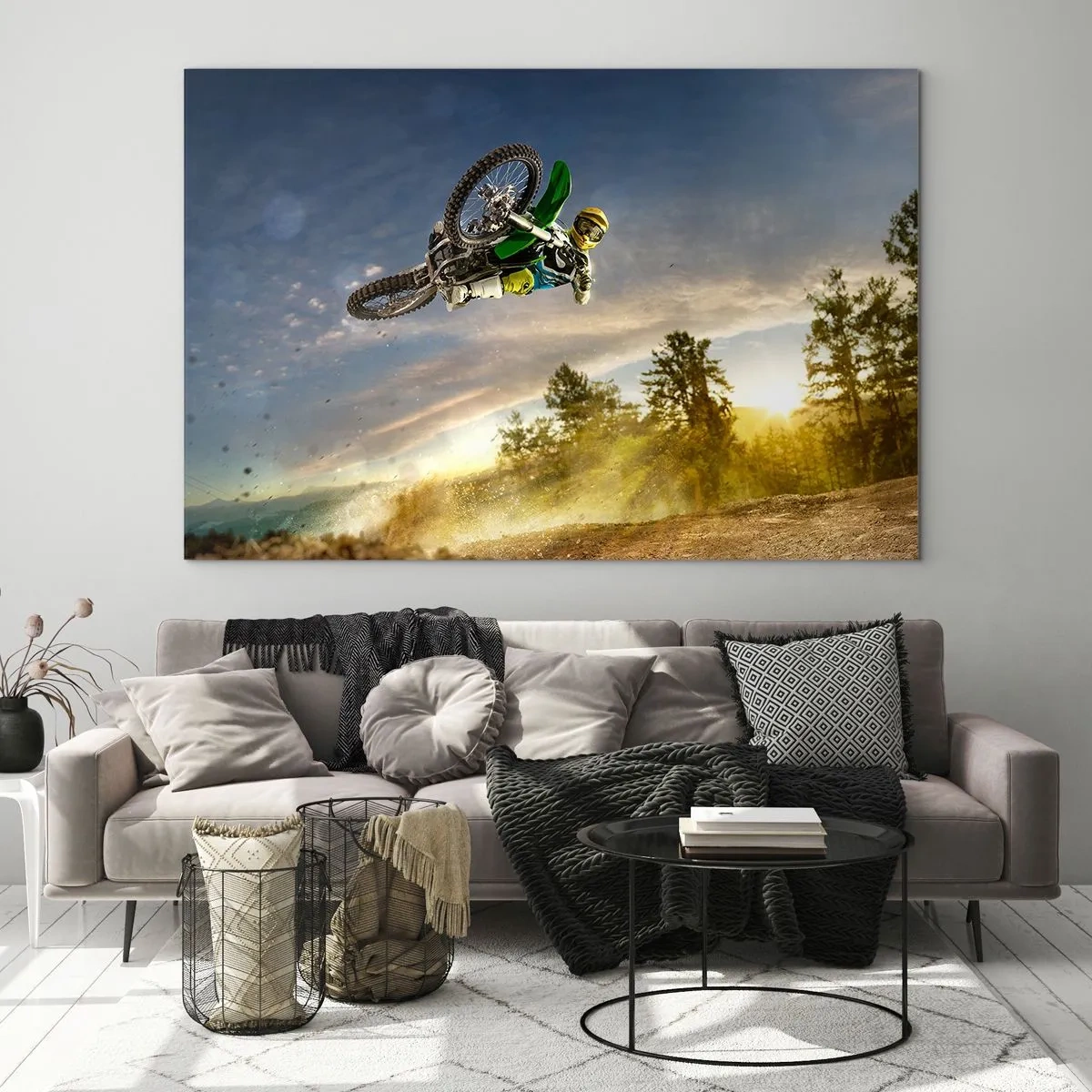 Üveg kép - Egy motoros akcióban a lenyugvó nap hátterében - 70x50cm - Kapcsold be az érzelmeket! - Modern fali dekoráció nappalihoz és hálószobához ARTTOR