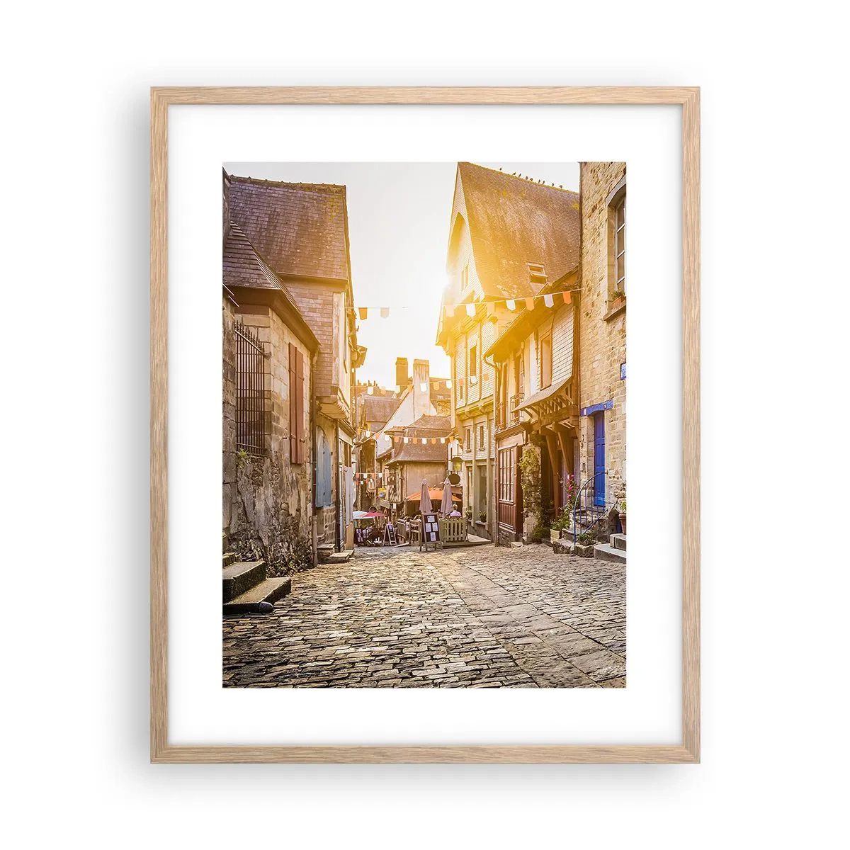 Poszter világos tölgy keretben - A város fehér szelleme - 40x50 cm