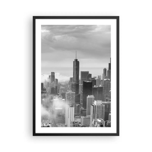 Poszter fehér keretben - Fekete-fehér kép a város látképéről, felhőkarcolókkal a felhőkben - 50x70cm - Amerikai táj - Modern fali dekoráció nappalihoz és hálószobához ARTTOR