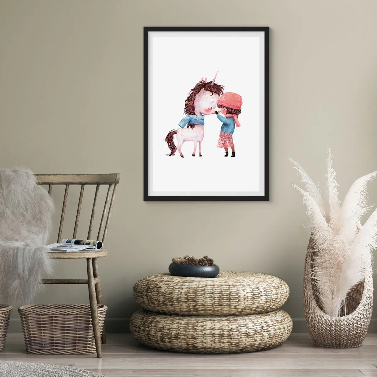 Poszter fehér keretben - Egy lány és egy téli ruhás unikornis megölelik egymást - 50x70cm - Téli mese - Modern fali dekoráció nappalihoz és hálószobához ARTTOR