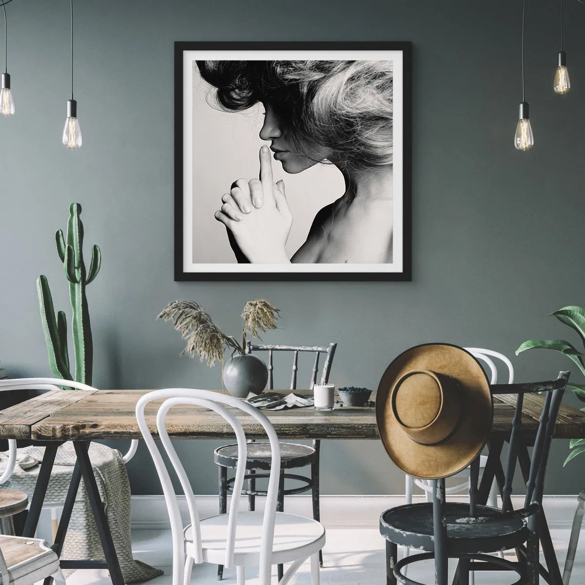 Poszter fehér keretben - Magára hallgatva - 50x50 cm