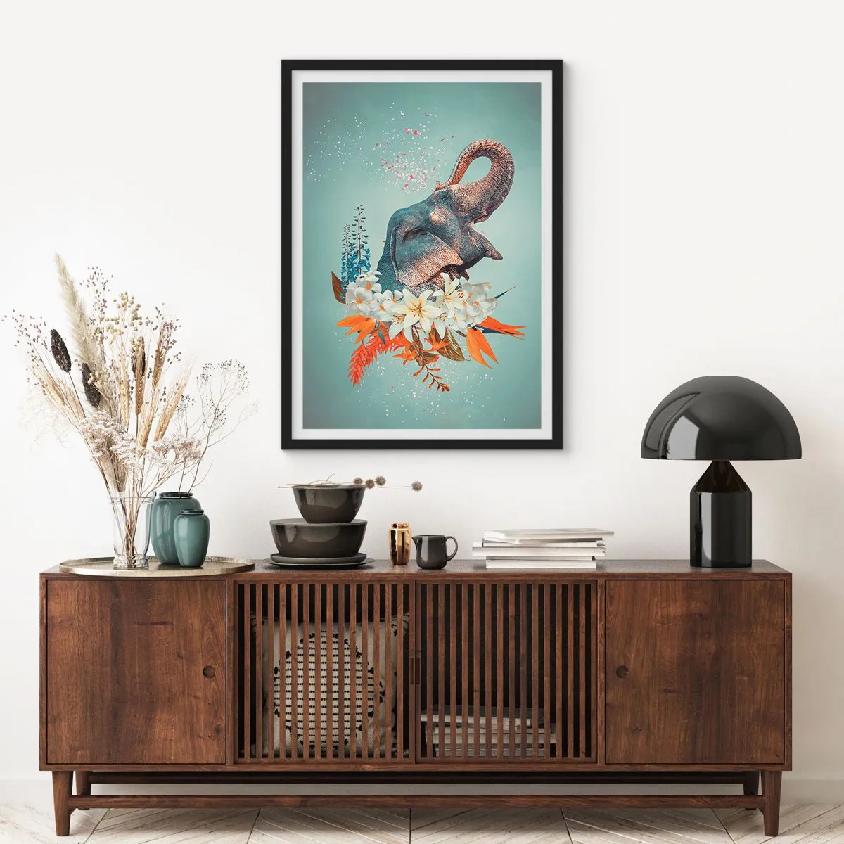 Poszter fehér keretben - Egy elefánt virágok között egy szürreális kompozícióban - 50x70cm - Az öröm üvöltése - Modern fali dekoráció nappalihoz és hálószobához ARTTOR