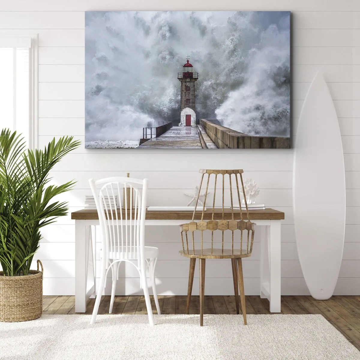 Vászonkép - Egy világítótorony, amelyet durva hullámok vesznek körül - 70x50cm - A vizek ordítása, a vihar zaja - Modern fali dekoráció nappalihoz és hálószobához ARTTOR