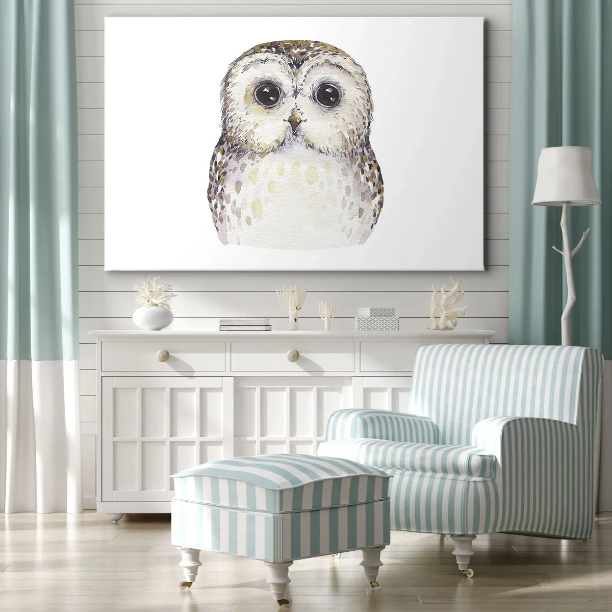 Vászonkép - Bagoly portréja világos háttéren, finom színekkel - 70x50cm - Nézz a szemembe - Modern fali dekoráció nappalihoz és hálószobához ARTTOR