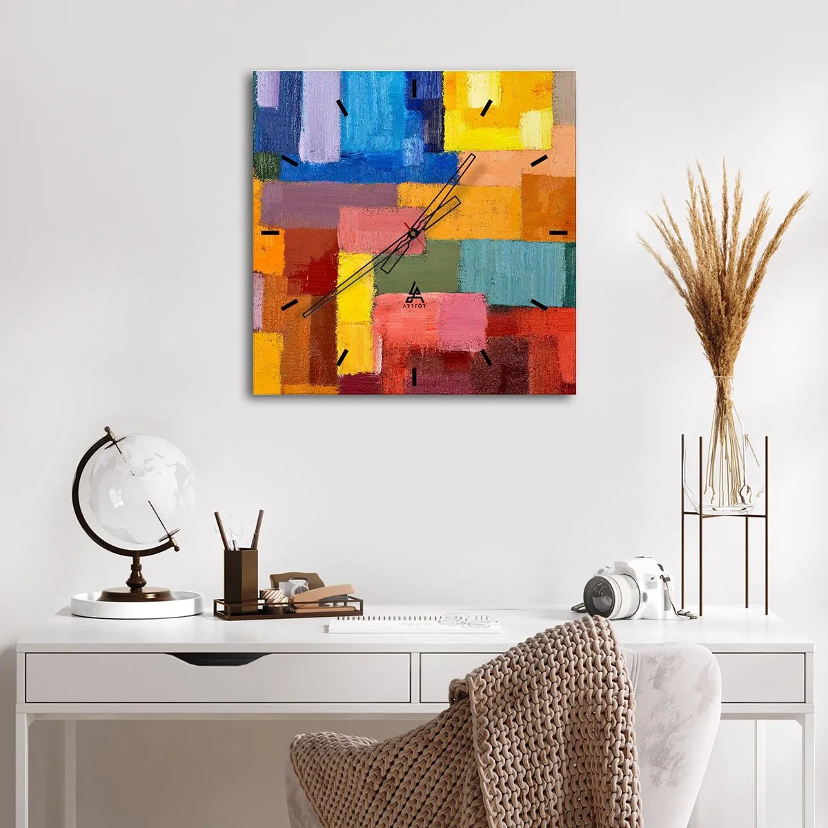 Falióra, Óra - Mindegyik más, mindegyik színes - 40x40 cm