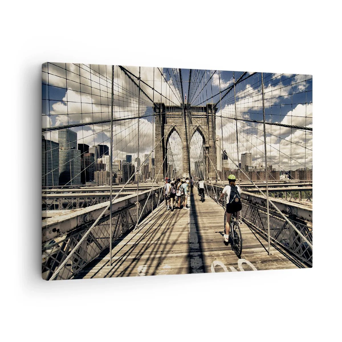 Vászonkép - Brooklyn híd, kilátással a gyalogosokra és kerékpárosokra - 70x50cm - Egyenesen a város szívébe - Modern fali dekoráció nappalihoz és hálószobához ARTTOR