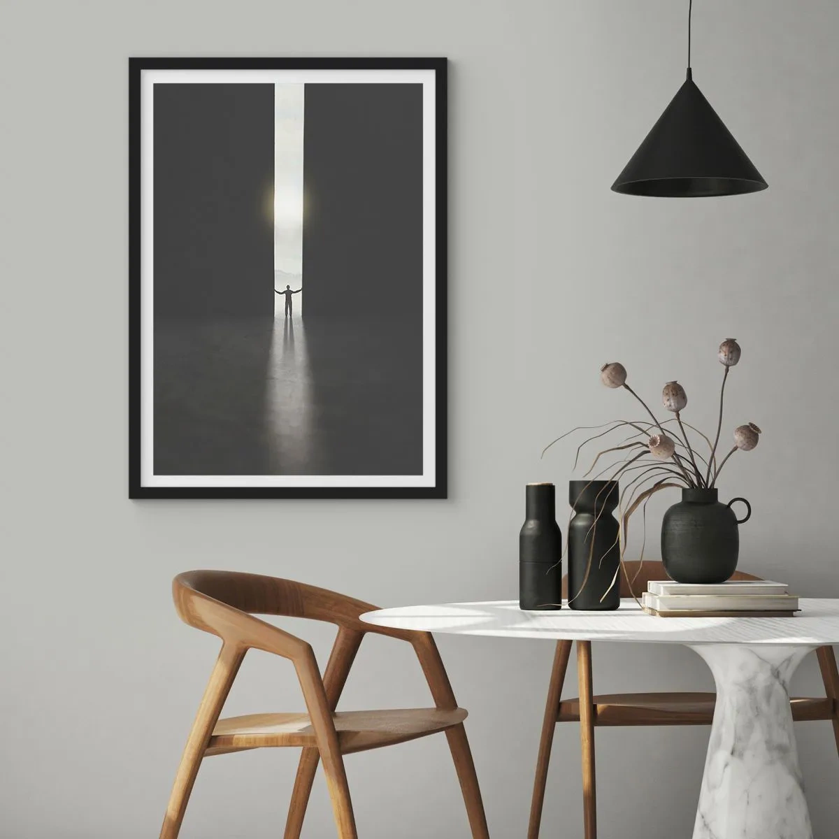 Poszter fehér keretben - Egy férfi áll egy repedés fényében sötét környezetben - 50x70cm - Egy lépés a fényes jövő felé - Modern fali dekoráció nappalihoz és hálószobához ARTTOR
