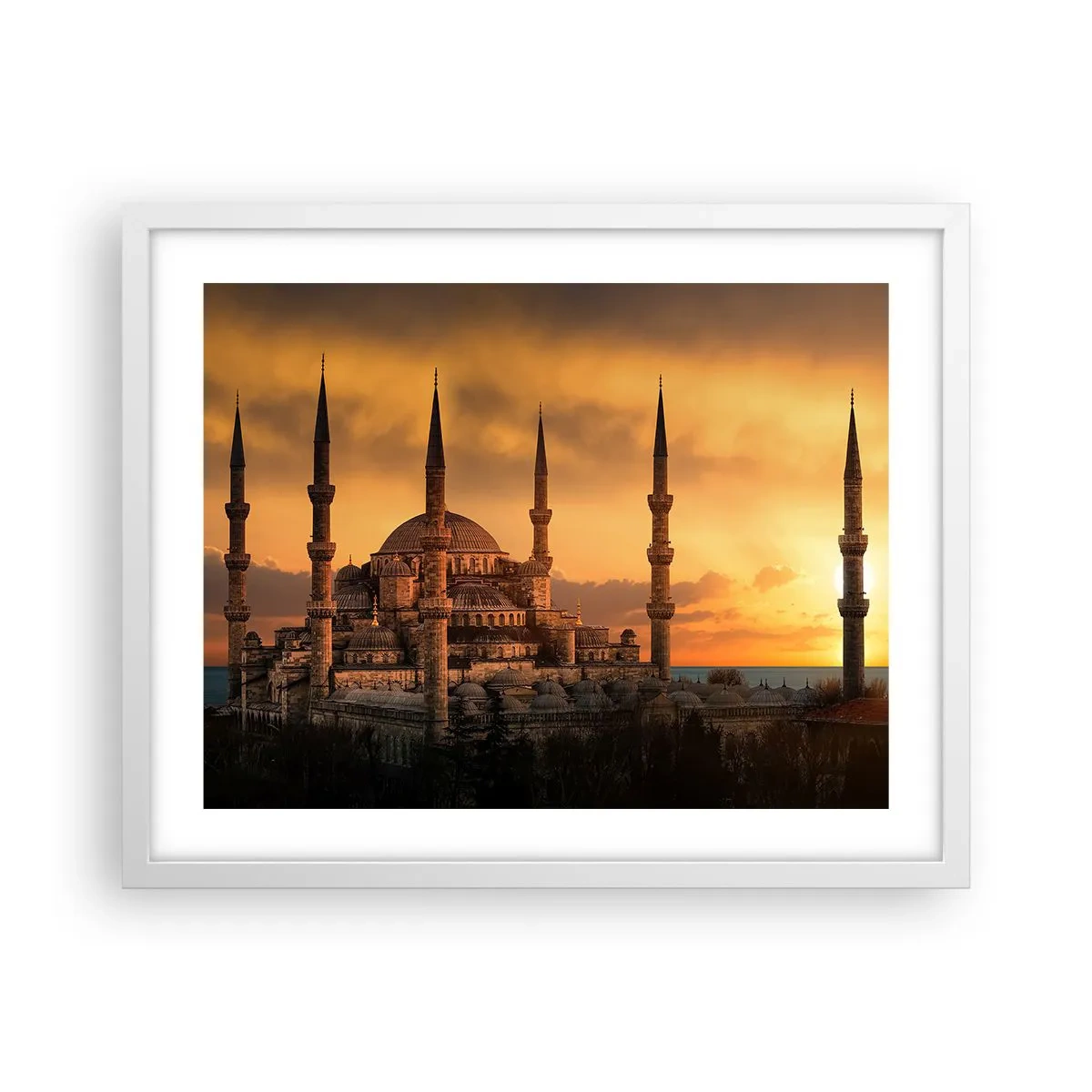 Poszter fekete keretben - Isten hatalmas - 50x40 cm