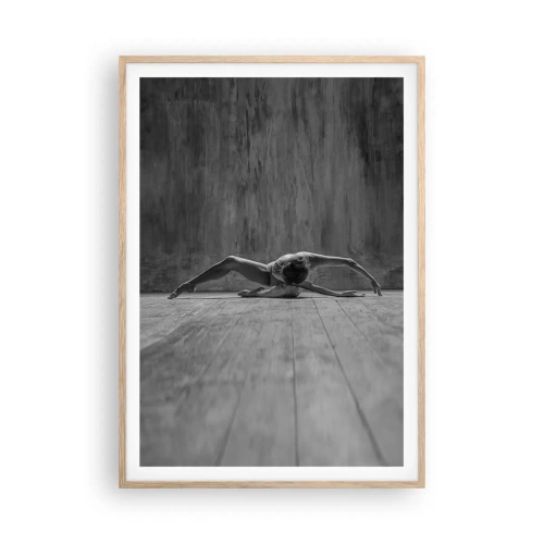 Poszter világos tölgy keretben - Előkerített szimmetria  - 70x100 cm