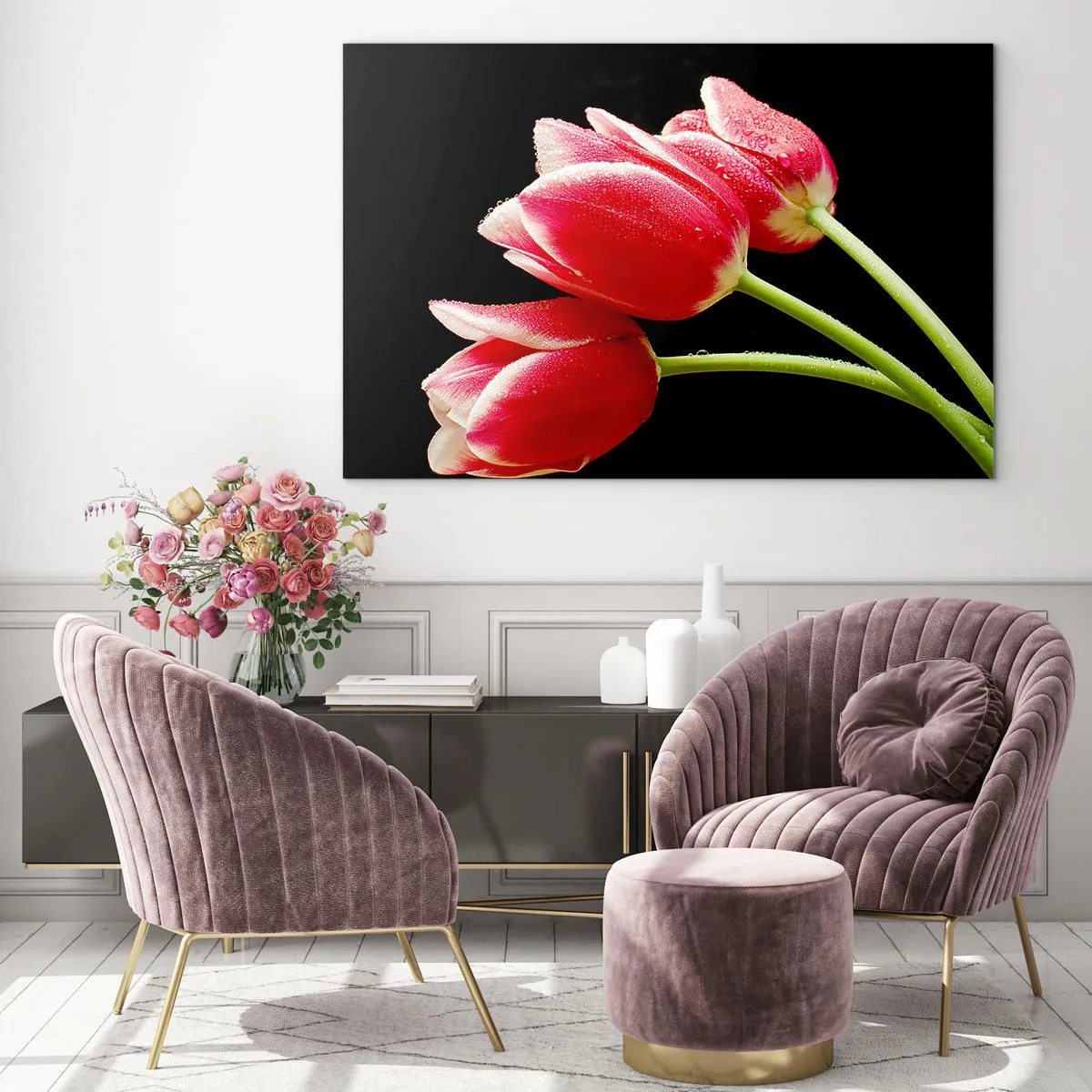 Üveg kép - Piros tulipánok harmatcseppekkel fekete alapon - 70x50cm - A tiszta szerelem ígérete - Modern fali dekoráció nappalihoz és hálószobához ARTTOR