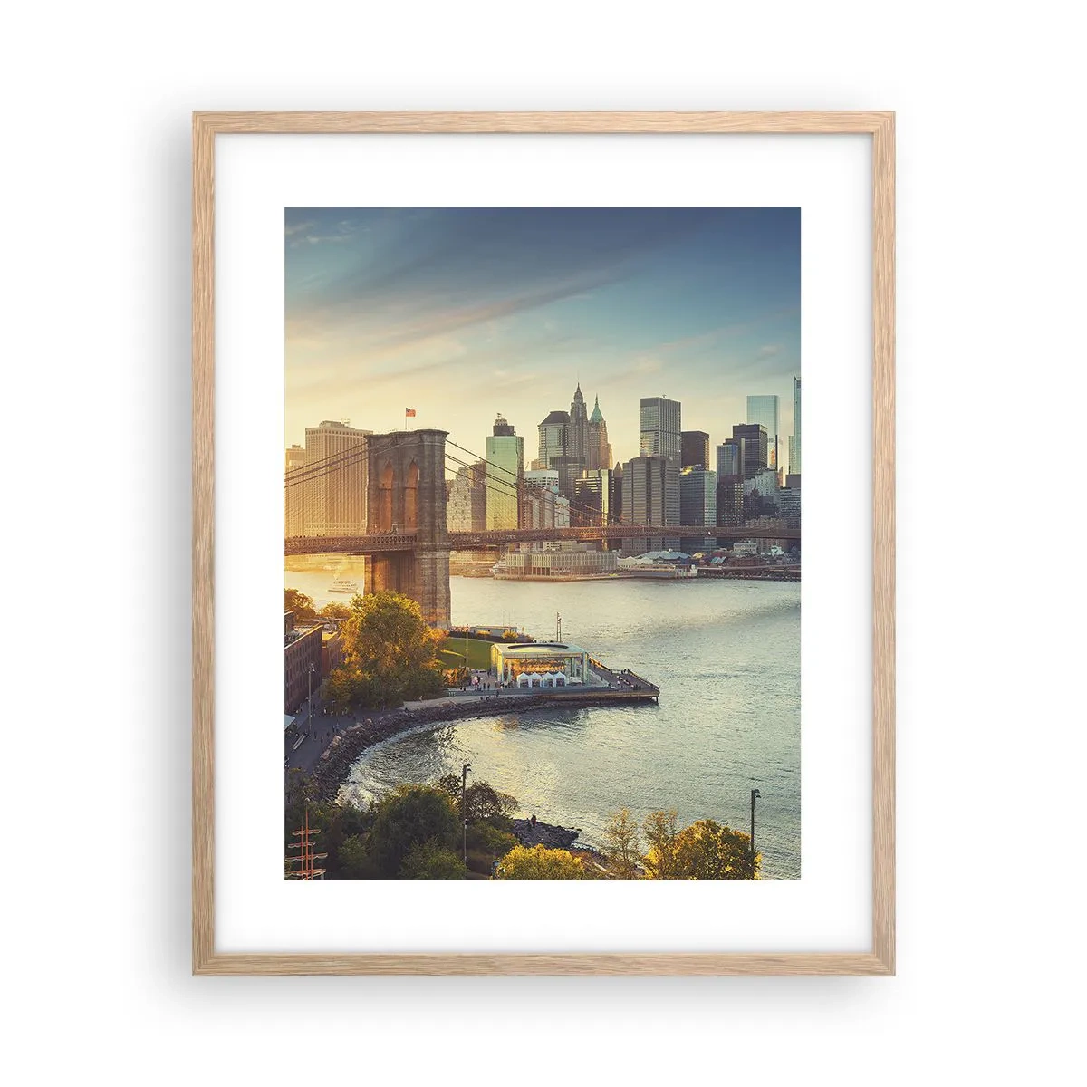 Poszter világos tölgy keretben - Nagyváros hajnala - 40x50 cm