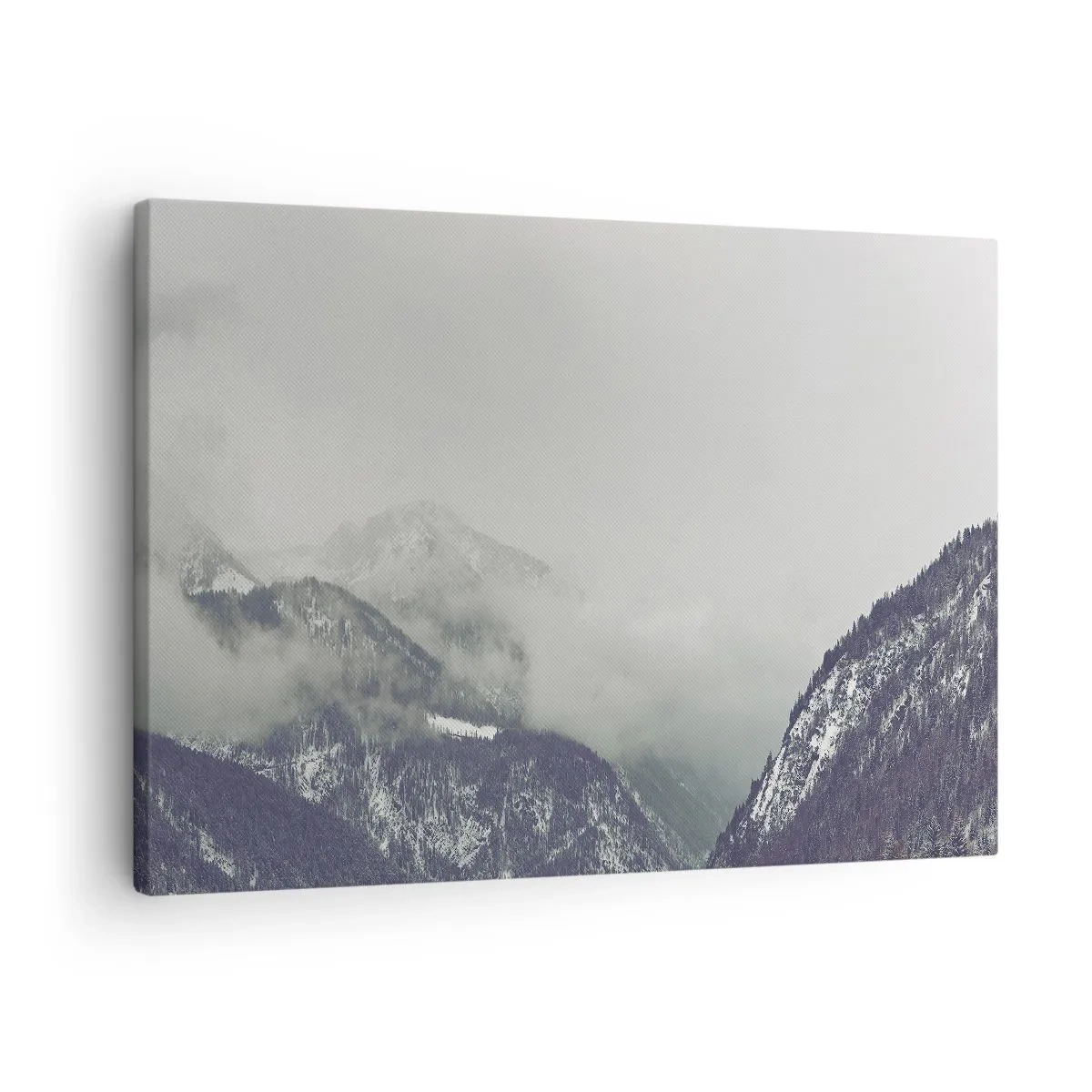 Vászonkép - Egy hegyi völgy, szürke árnyalatú ködbe burkolózik - 70x50cm - Ködös völgy - Modern fali dekoráció nappalihoz és hálószobához ARTTOR