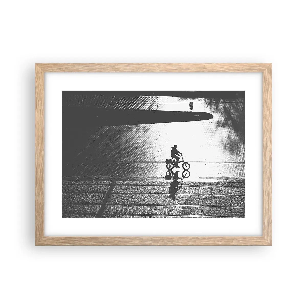 Poszter világos tölgy keretben - Előre, a városon keresztül - 40x30 cm