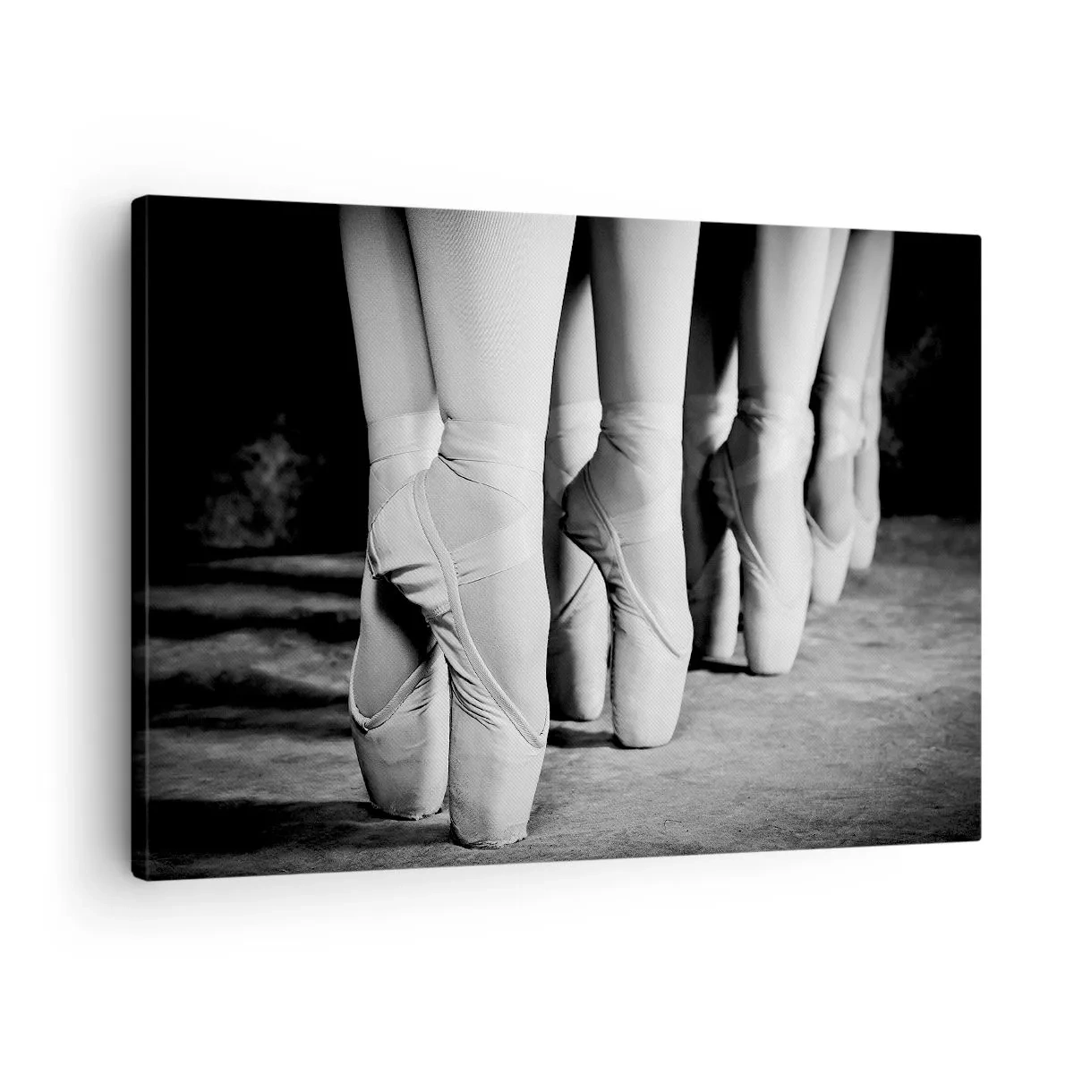 Vászonkép - Fekete-fehér felvétel táncosok balettcipőiről - 70x50cm - Együtt, könnyedén - Modern fali dekoráció nappalihoz és hálószobához ARTTOR