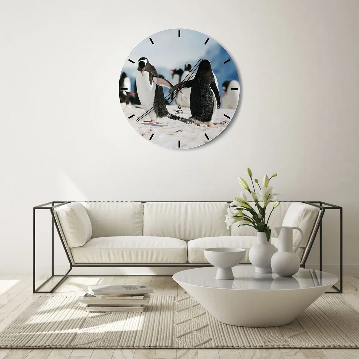 Falióra, Óra - Pingvinek a hóban egy sarkvidéki tájon - 30x30cm - Tánc a havon - Modern fali dekoráció nappalihoz, konyhához és hálószobához ARTTOR