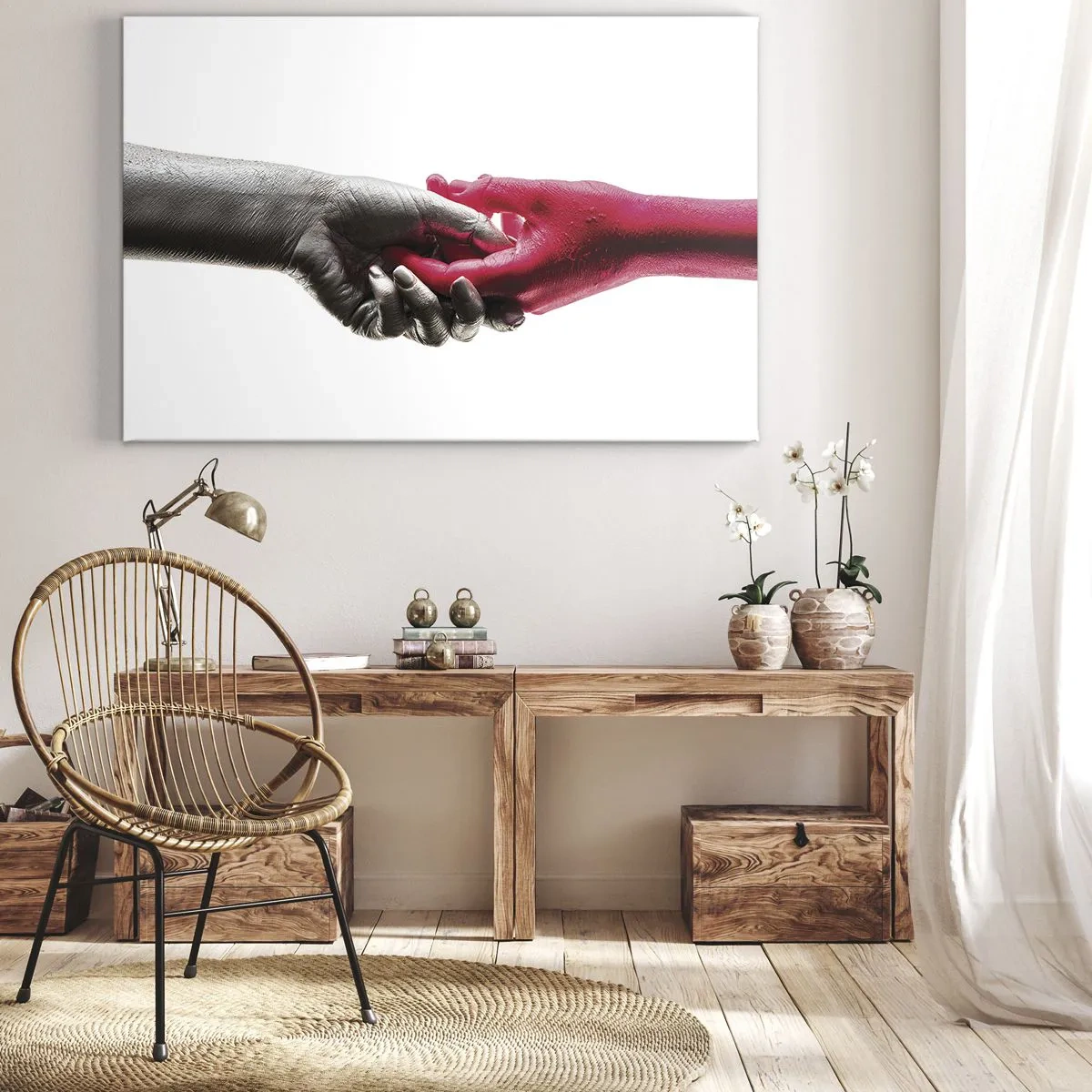 Vászonkép - Szimbolikus kezek ezüstben és pirosban - 70x50cm - Együtt, bár mások - Modern fali dekoráció nappalihoz és hálószobához ARTTOR