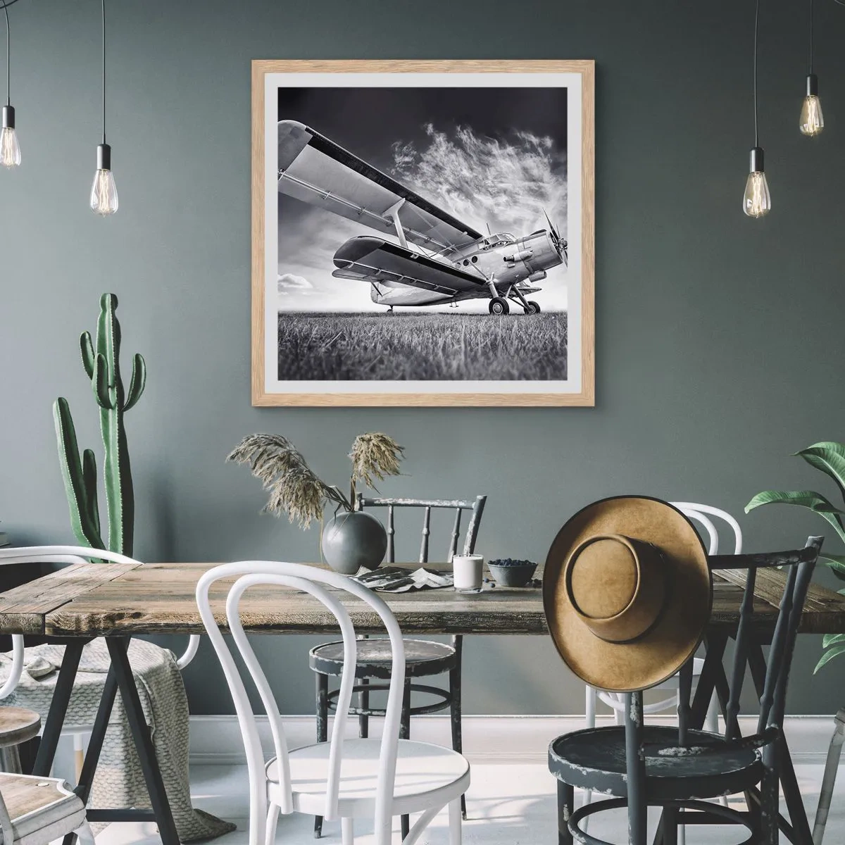 Poszter világos tölgy keretben - A szárnyas vándor - 60x60 cm