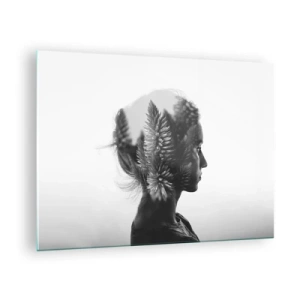 Üveg kép - Egy fekete-fehér ruhás nő, tűlevelű erdő motívummal a tetején - 70x50cm - A fenyőerdő hölgye - Modern fali dekoráció nappalihoz és hálószobához ARTTOR
