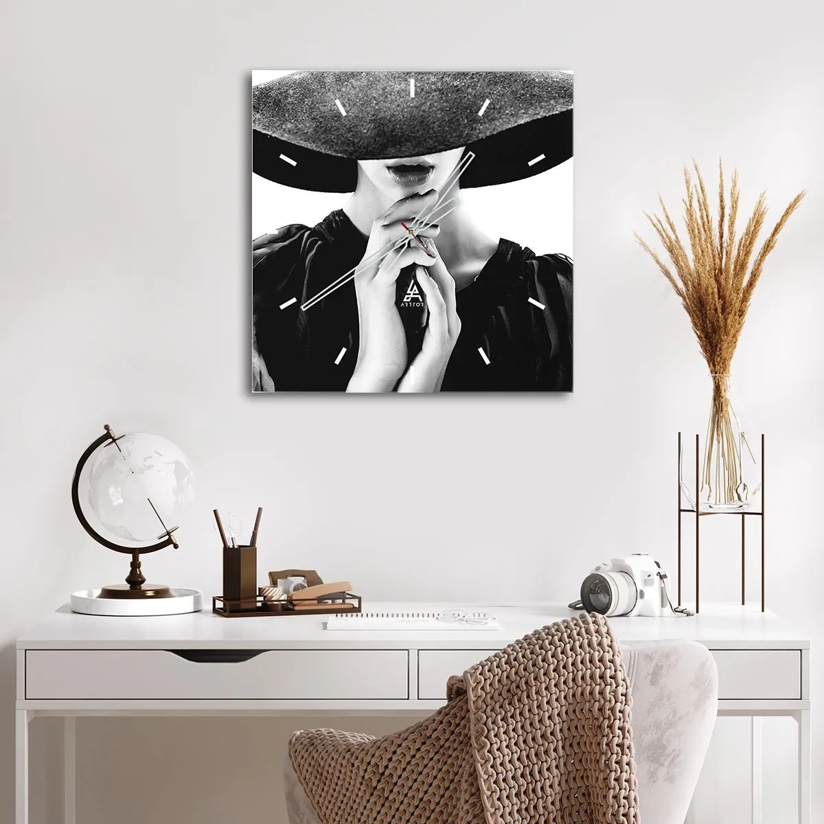 Falióra, Óra - Rejtett szépség - 40x40 cm