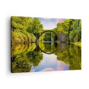 Vászonkép - Egy kőhíd egy folyó felett, tökéletesen tükröződve a vízben - 70x50cm - A két világ találkozásánál - Modern fali dekoráció nappalihoz és hálószobához ARTTOR