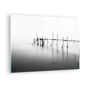 Üveg kép - Egy fekete-fehér móló a nyugodt víz felszínén - 70x50cm - Mi van, ha nincs világ? - Modern fali dekoráció nappalihoz és hálószobához ARTTOR
