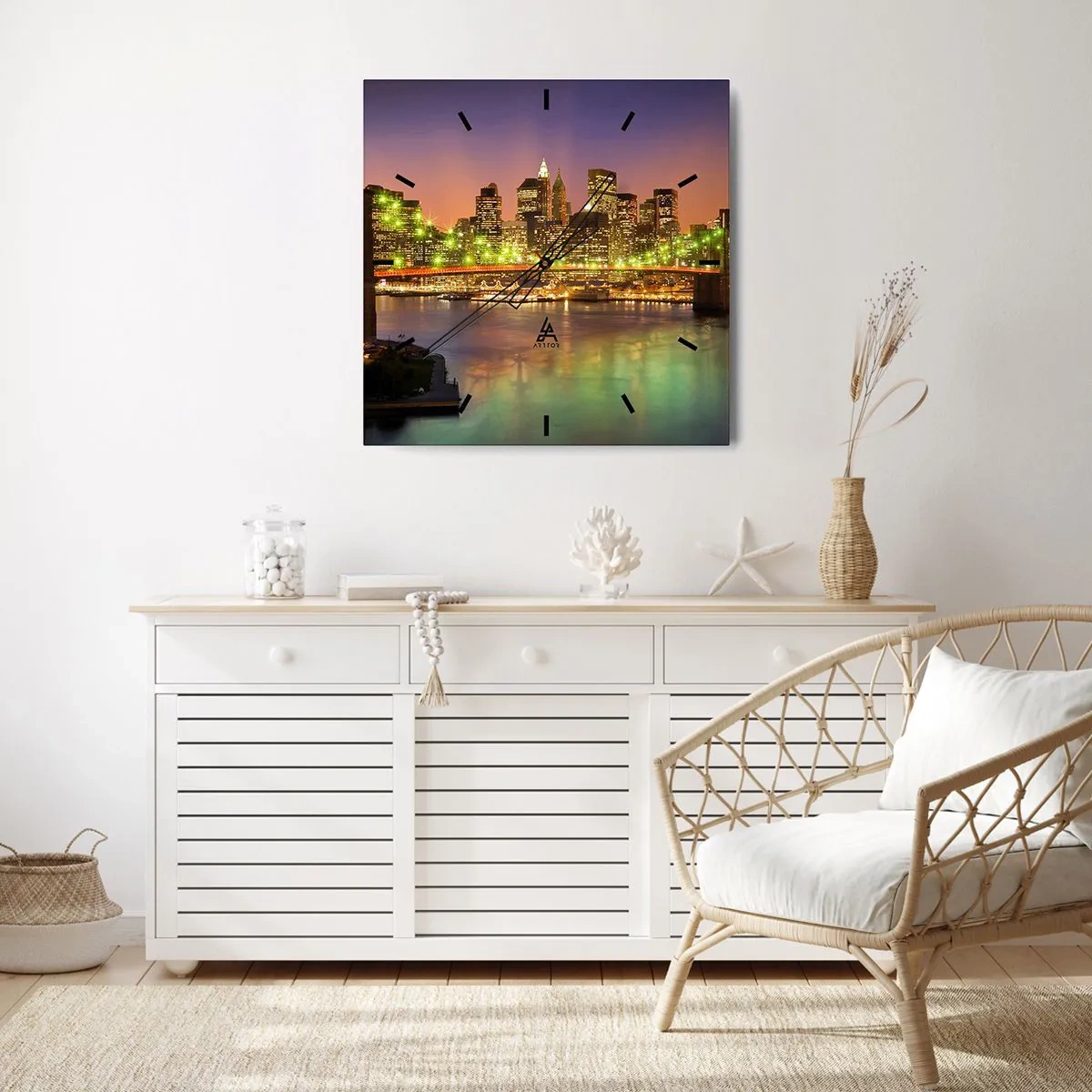 Falióra, Óra - Itt soha nem alszik el a fény - 30x30 cm