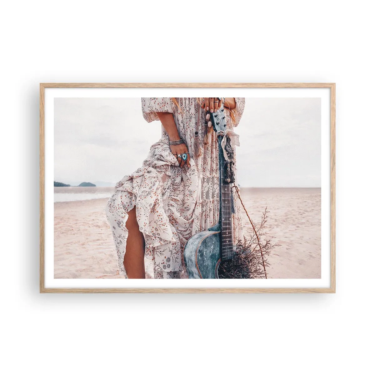 Poszter világos tölgy keretben - Hippik az úton - 100x70 cm