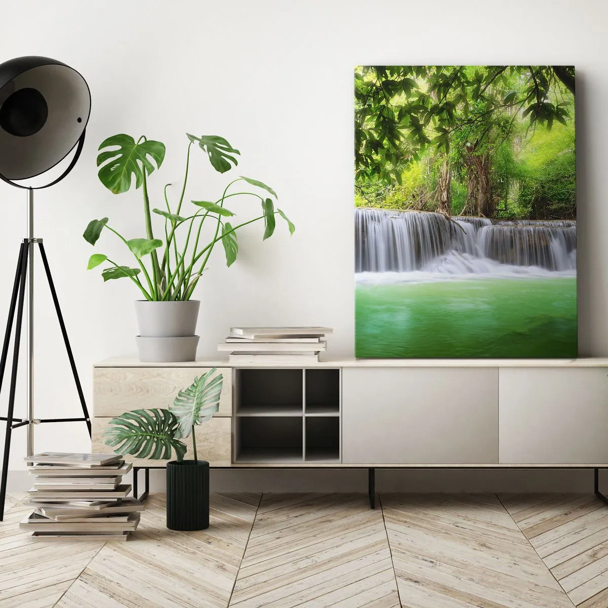 Vászonkép - Zuhatag zöldben - 50x70 cm